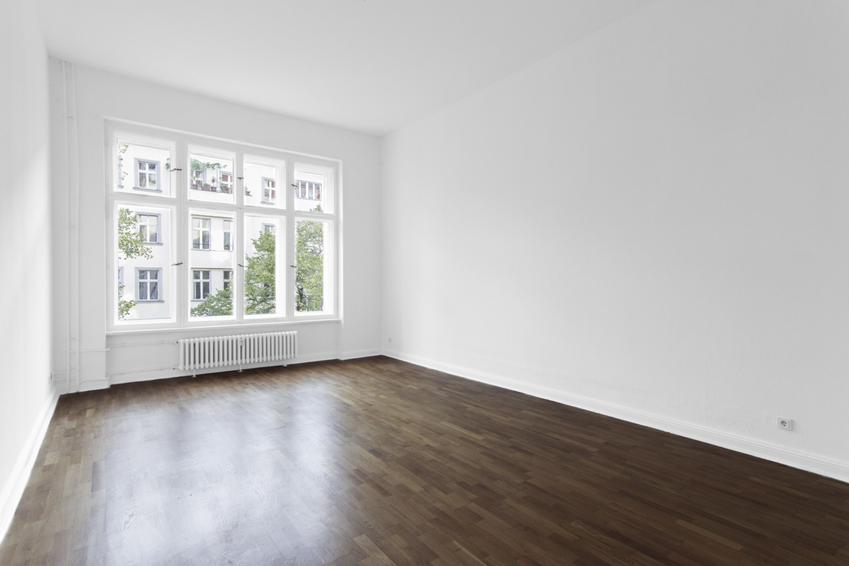 empty room - new apartment wooden floor
